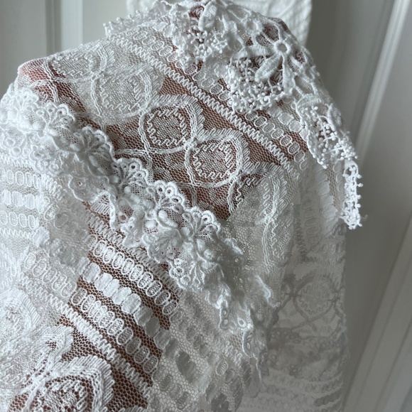 L’ATISTE by Amy White Lace Maxi Dress – Size S - Picture 7 of 12